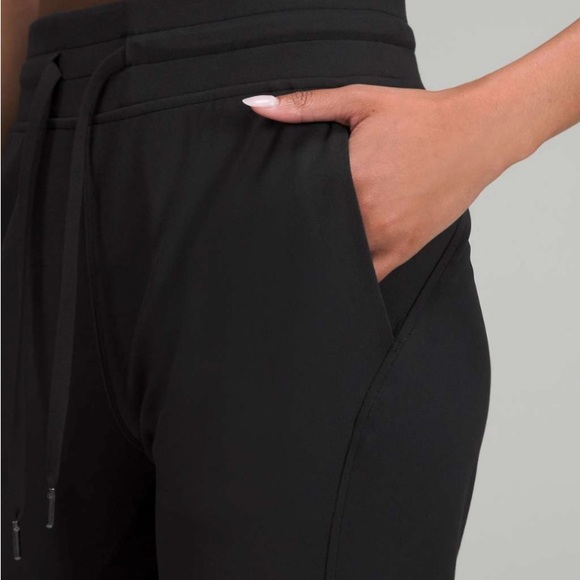 Lulu 🍋 Ready to Rulu High-Waisted Jogger - Picture 7 of 7